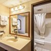 Отель AmericInn & Suites By Wyndham Baraboo Event Center, фото 10