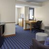 Отель Fairfield Inn & Suites Seymour, фото 5