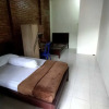 Отель Borobudur Kampung Homestay - Gumbiro, фото 7