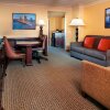 Отель Embassy Suites by Hilton Sacramento Riverfront Promenade, фото 2