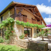 Отель Large Farmhouse in Nantheuil France With Private Garden, фото 10