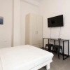 Отель Renovated 5 Bdr House Near Acropolis - New Beds Terrace Green Yard, фото 23