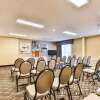 Отель Comfort Inn & Suites Ambassador Bridge, фото 17