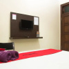 Отель Reddoorz @ Soekarno Hatta, фото 1