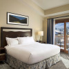 Отель Hilton Grand Vacations Club Sunrise Lodge Park City, фото 6