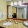 Отель Comfort Inn & Suites Sarasota I75, фото 9