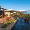 Отель The Pavilions Himalayas Lake View, фото 14