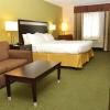 Отель Holiday Inn Express & Suites Center Township, an IHG Hotel, фото 13