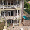 Отель Topaz Apartment Villa - Mountain View, фото 1