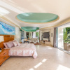 Отель Fully Staffed, Beach Frontage Luxury Villa, фото 2