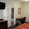 Отель American Inn & Suites, фото 4