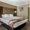 Отель Quality Inn & Suites в Полис-Айленде