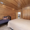 Отель Mountain Peak 4 Bedroom Home by RedAwning, фото 29