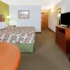 Отель Days Inn Shawnee, фото 5