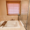 Отель Lodges at Cannon Beach B2, фото 18