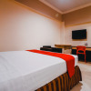 Отель Reddoorz Plus near Makassar Town Square, фото 30