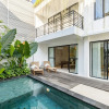 Отель 4BR Luxe Pool Villa Canggu near Finns, фото 17