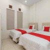 Отель RedDoorz @ Haraito Tarutung, фото 3