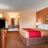 Отель Econo Lodge Inn & Suites Hillsboro - Portland West, фото 5