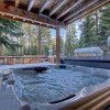 Отель Private Hot Tub, Close to Tahoe's Famous Beaches, фото 6