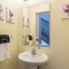 Отель High-Rise Downtown Apts by Frontdesk, фото 15