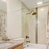 Отель Heart of Breckenridge - 3 Br Condo, фото 10