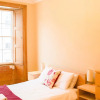 Отель Spacious 4 Bedroom New Town Home, фото 3