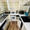 Отель 1-bed Apartment in Ealing - 2mins From Station, фото 15