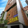 Отель Ceylonz Lifestyle Suites, фото 1