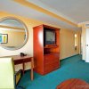 Отель Holiday Inn Express Hotel & Suites Va Beach Oceanfront, an IHG Hotel, фото 50