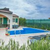 Отель Pets Friendly Holiday House, With Private Pool And Fenced Garden For 6 People, фото 15