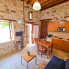 Отель Skarinou's Landhouse Poolside Apartment, фото 4