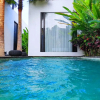 Отель Oyo 2135 Escotel Jalak Guest House, фото 11
