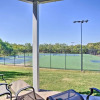 Отель Resort Condo in Pottsboro w/ Lake Texoma Access!, фото 15