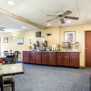 Отель Comfort Suites East / I-44, фото 11