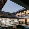 Отель Chuxiong Fanyin Xishe (Yiren Ancient Town Scenic Area Store), фото 1