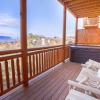 Отель .lookout Lodge 6 Bedroom Cabin, фото 18