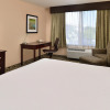 Отель Holiday Inn Express Hotel & Suites River Park, an IHG Hotel, фото 5
