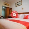 Отель OYO 487 Gajah Mada Hotel, фото 3