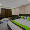 Отель Greenotel Rooms, Hazira, Surat, фото 15