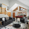 Отель MODERN 4,500 sqft Ski Chalet: 5 Br + 6 Ba | Pool Table | Pool + PRIVATE Hot Tub, фото 24