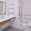 Отель Hampton Inn & Suites Ames, фото 8