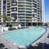 Отель Sierra Grand Broadbeach Private 2 Bedroom, фото 15
