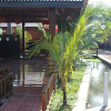Отель Rumah Kayu Pinggir Kali, фото 1