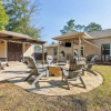 Отель Family-friendly Oasis: Grilling & Outdoor Fun 4 Bedroom Home by RedAwning, фото 16