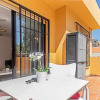 Отель 797 Holiday Rentals - Adosado para 6 a 1 min de la playa Carihuela, фото 4
