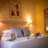 Отель The Glen Yr Afon House Hotel в Гвенте