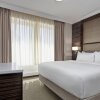 Отель Delta Hotels by Marriott Edmonton Centre Suites, фото 49