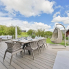 Отель RockPools Outstanding 5star House with Hot Tub on Retallack Resort, фото 8