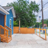 Отель Comfort and Style 4br/3ba Near Riverwalk and Dtown, фото 16